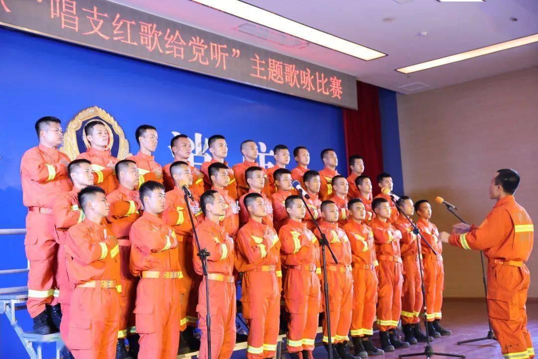 女孩巴厘岛度假
